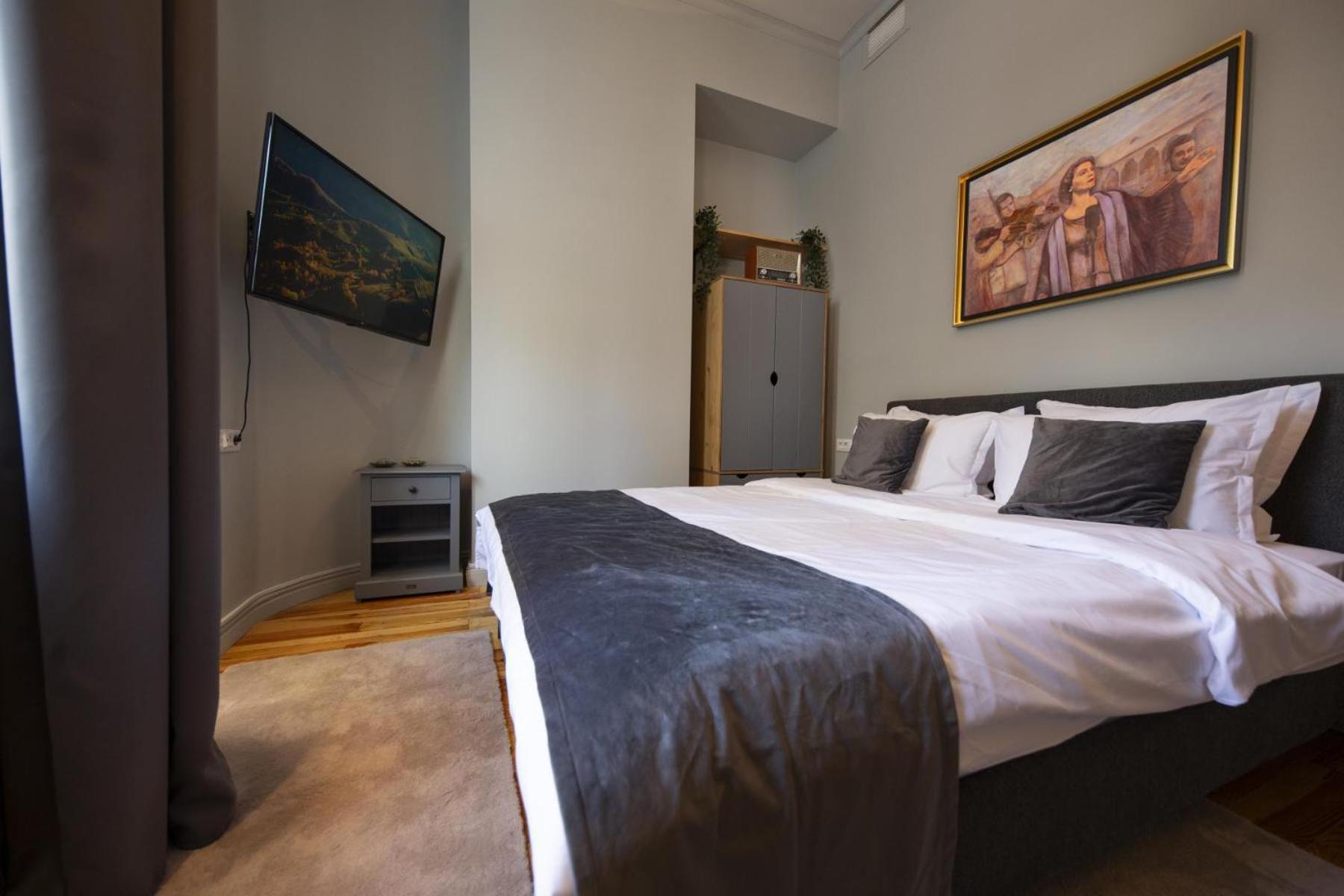 Athenaeum Spacious& Cozy 1Br Prime Location W Balcony Bukarest Kültér fotó